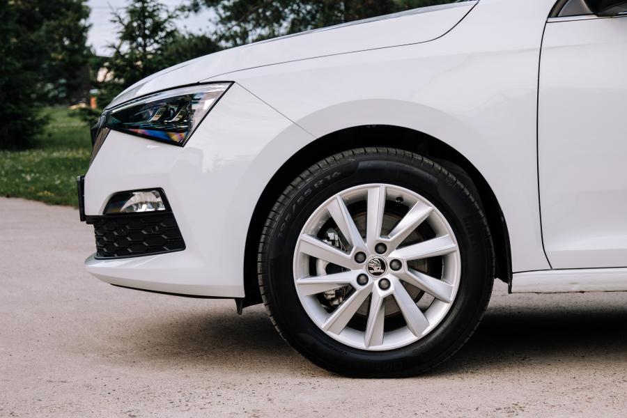 Детали экстерьера Skoda Rapid 2020 года  (CIS) (фото 36 из 40)